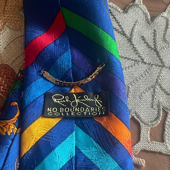 Vintage Rush Limbaugh no boundaries 100% silk neck tie mint - Picture 2 of 2